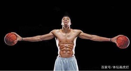 记者：帮助谢周三度过财政困境，曼联承担阿马斯租借所有费用