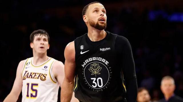 跟队：米兰有意签下阿图博卢，卡普里莱和雷斯特也在名单中