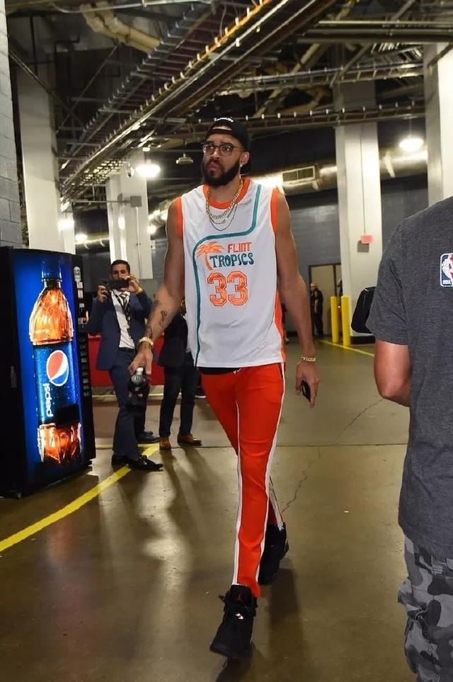 剑南春｜阿森纳客场0-0森林遭两轮不胜，卡拉菲奥里兜射中柱